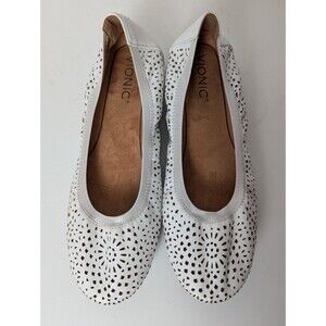 Vionic Womens Robyn Shoes Perforated Ballet Flats White Leather Clean Girl 7.5